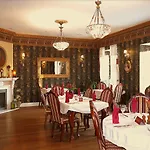 Grawert Boutique & 4*