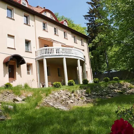 Rezydencja Grawert Boutique & Spa Apart Otel 4*